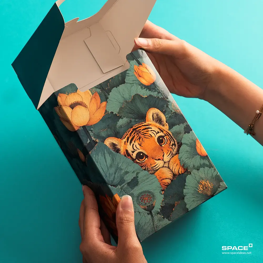 Tigress Gift Box Pocket 2027 – Space - الصورة 4